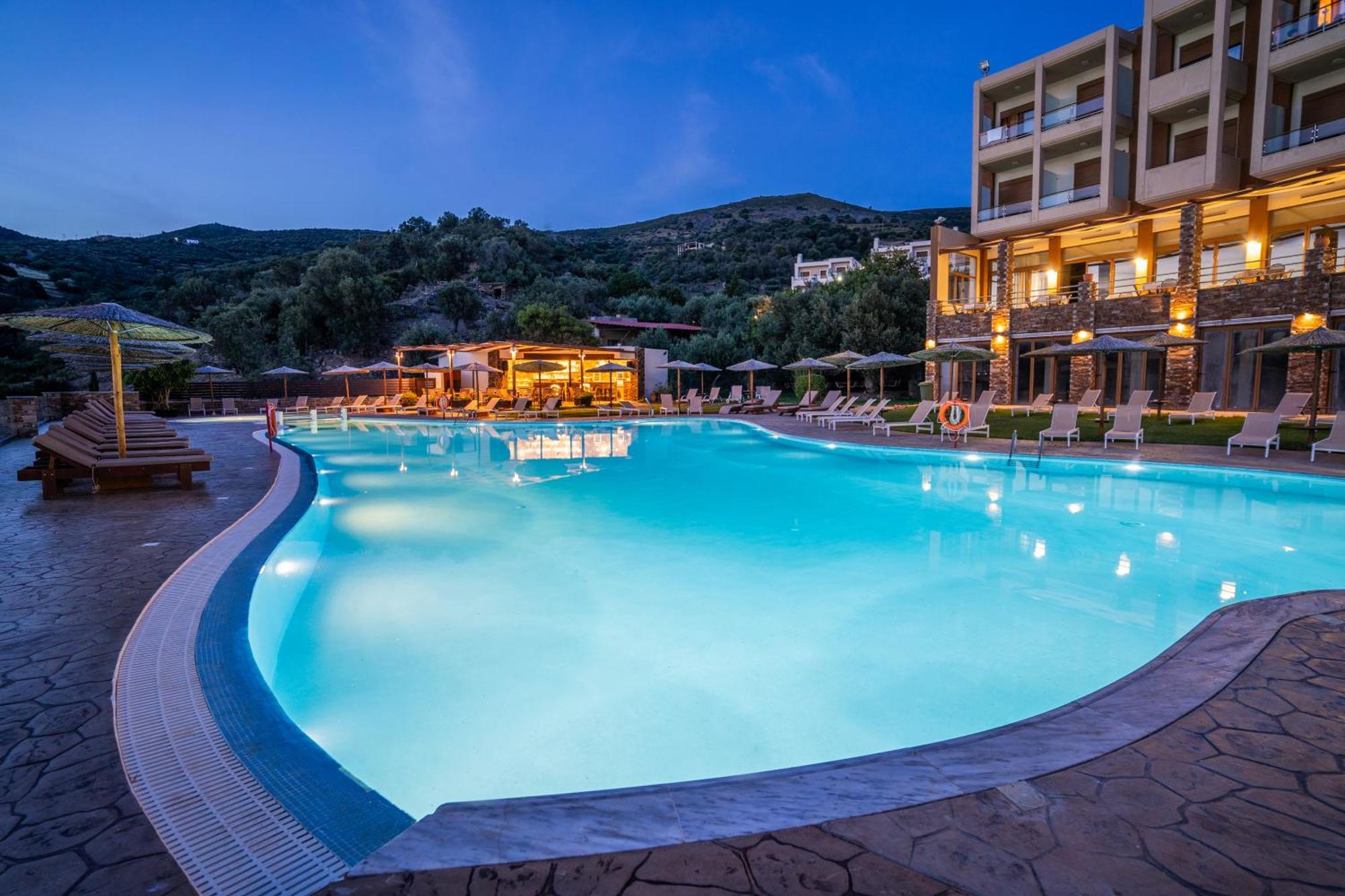 Evia Hotel & Suites Marmari  Extérieur photo