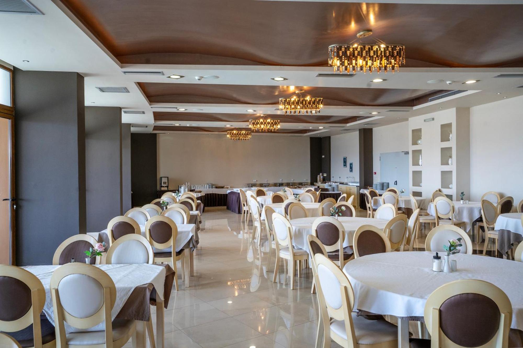 Evia Hotel & Suites Marmari  Extérieur photo